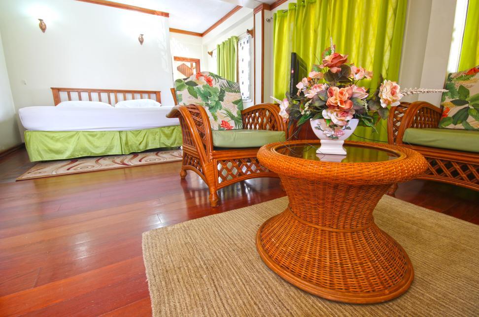 Brandsville Hotel Джорджтаун Екстериор снимка