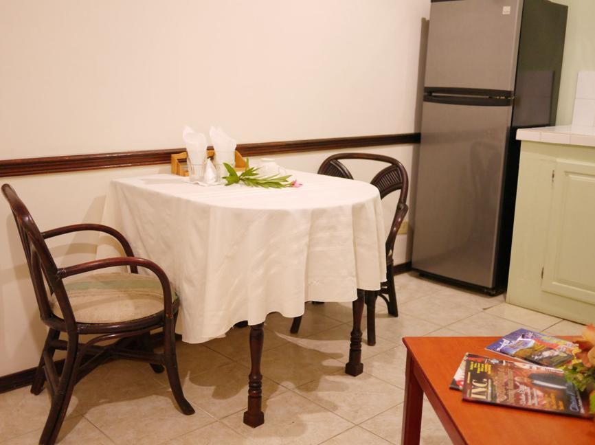 Brandsville Hotel Джорджтаун Екстериор снимка
