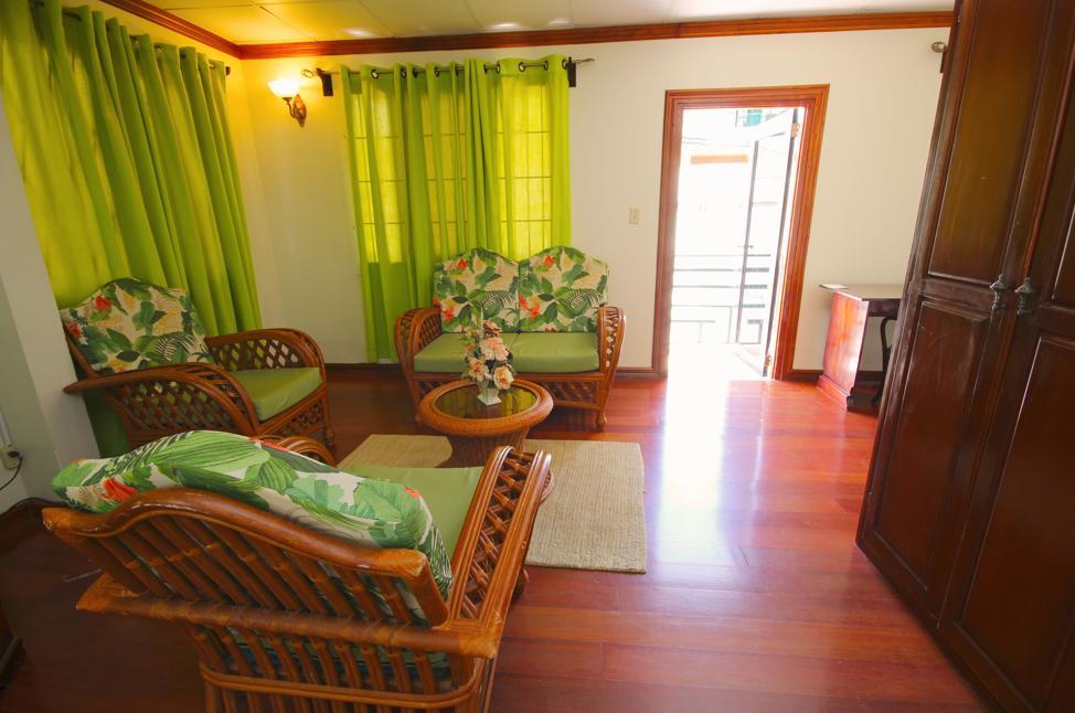 Brandsville Hotel Джорджтаун Екстериор снимка